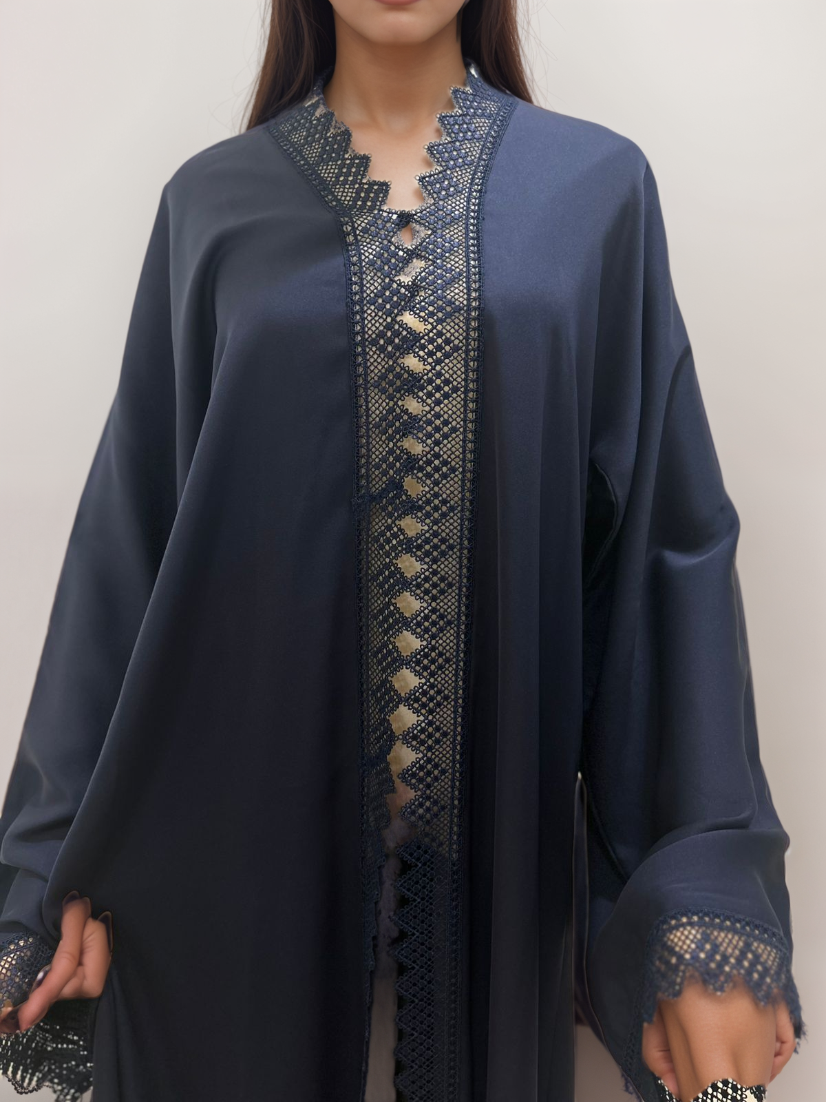 ميسا | عباية